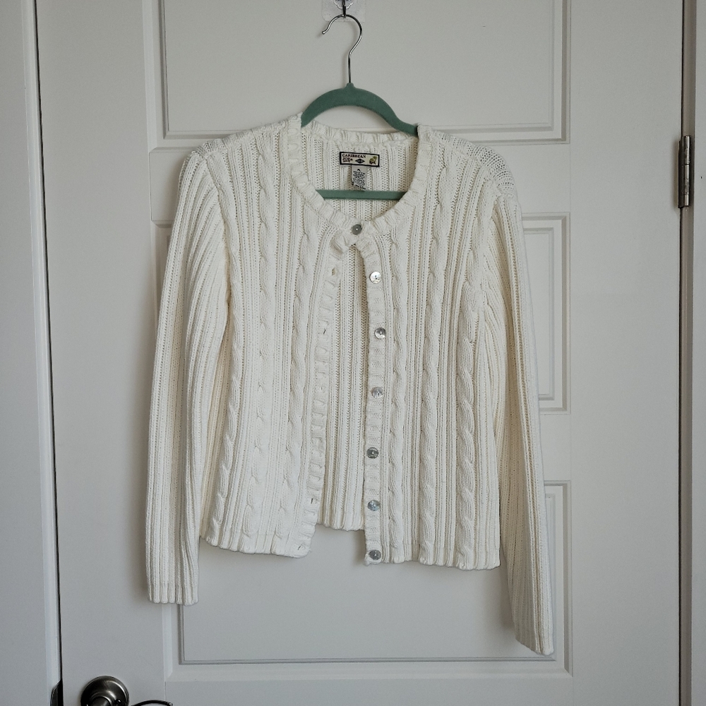 Caribbean Joe Cropped Cream Cable Knit Sweater.  Mother of Pearl Buttons  XL